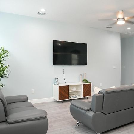 Chestnut Luxury Villas #3 Тампа Екстер'єр фото